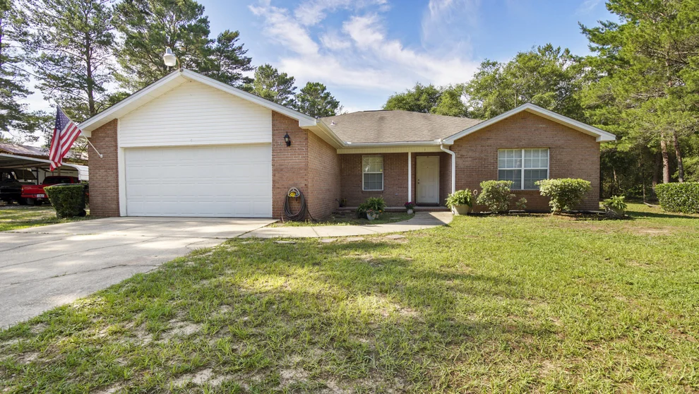 Unit for sale at 41 W Italian Avenue, DeFuniak Springs, FL 32433