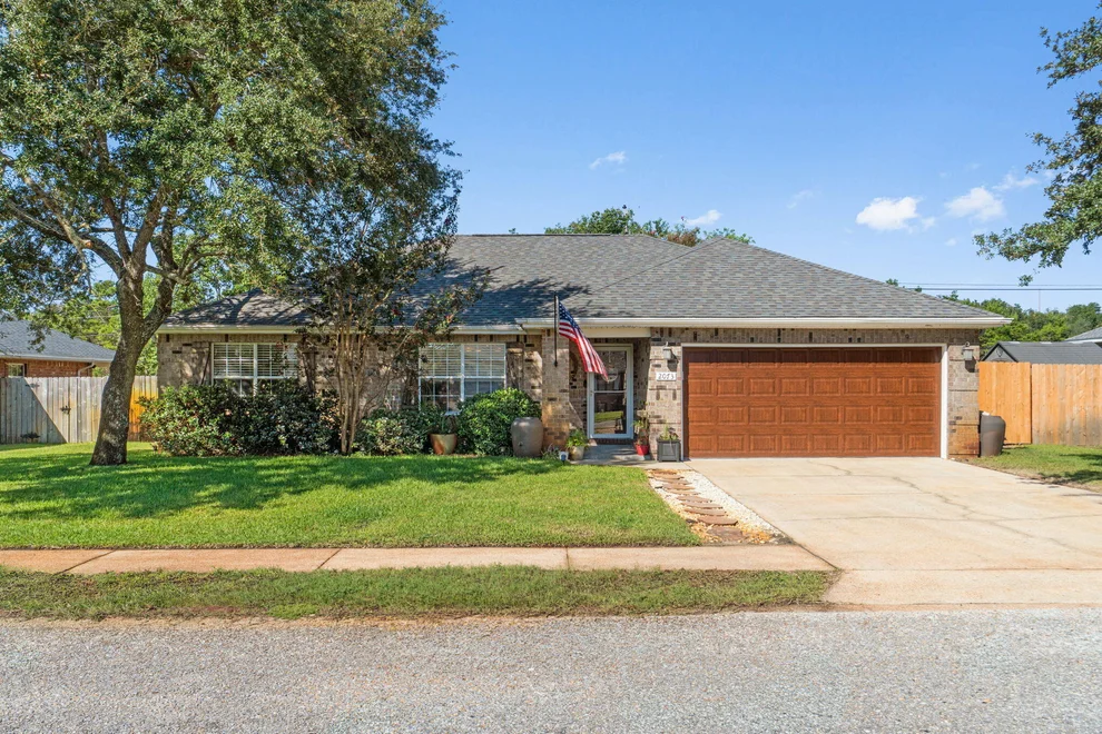 Unit for sale at 2073 Bella Breeze Court, Navarre, FL 32566