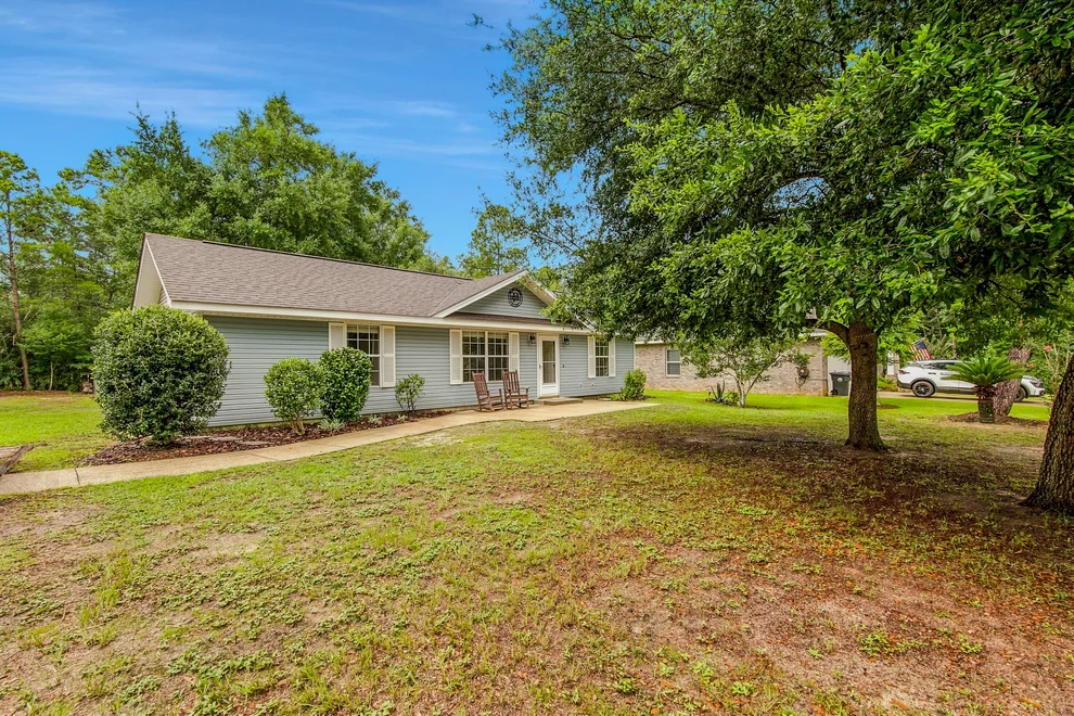 Unit for sale at 97 Magnolia Landing Drive, Freeport, FL 32439