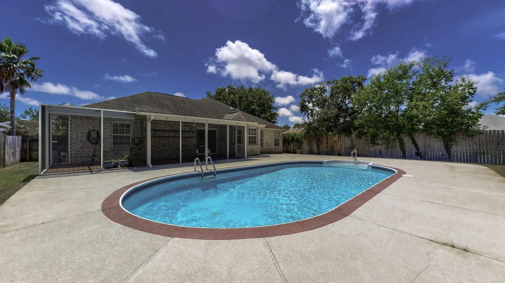 Unit for sale at 7000 Brighton Oaks Boulevard, Navarre, FL 32566