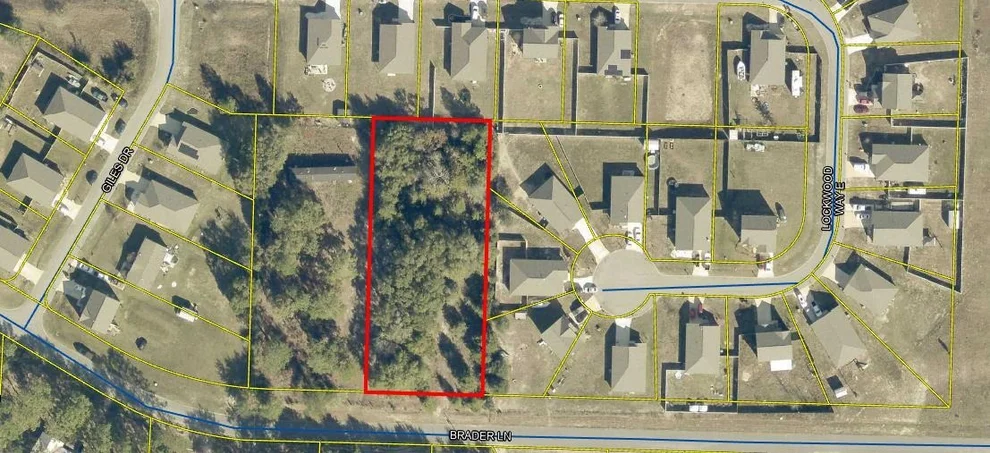 Unit for sale at 223 Sue Lane, DeFuniak Springs, FL 32435
