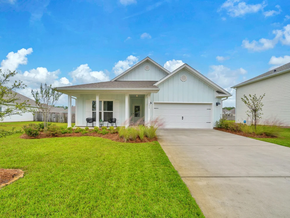 Unit for sale at 131 W Oak Trees Lane, Freeport, FL 32439