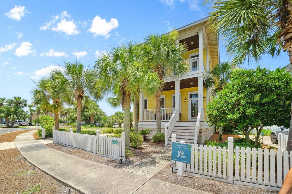 Unit for sale at 3600 Waverly Circle, Destin, FL 32541