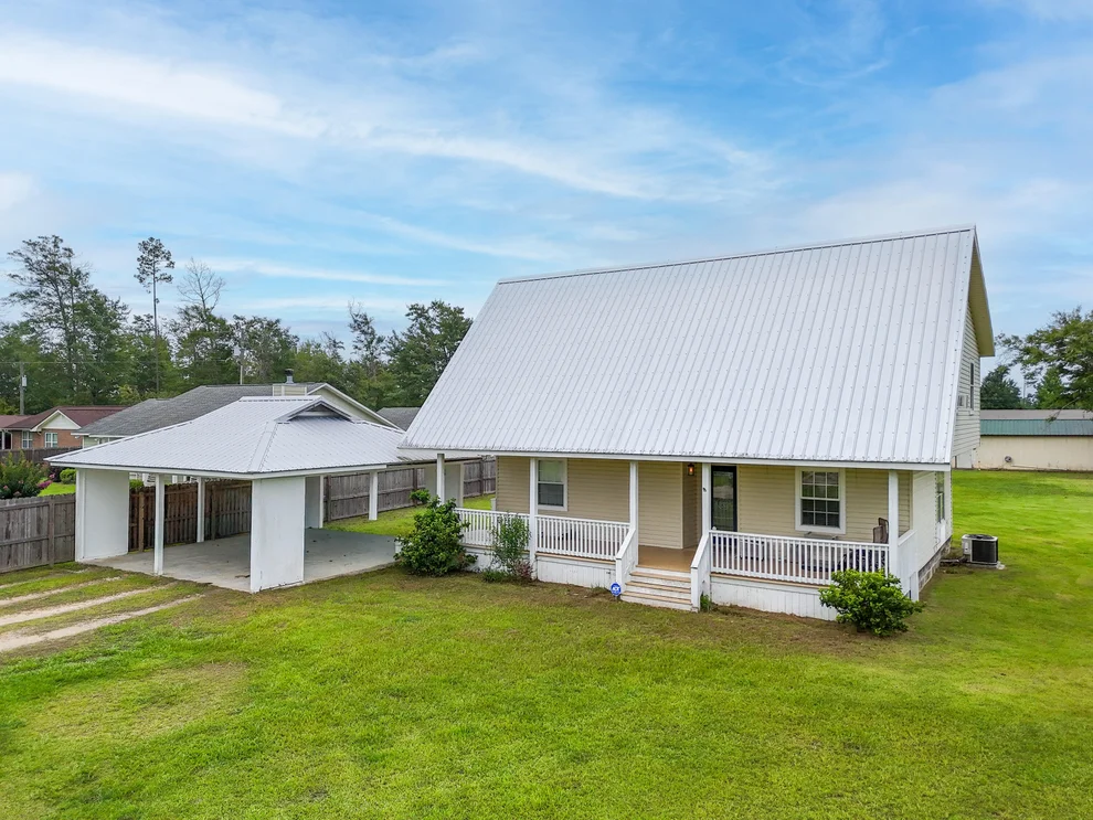 Unit for sale at 20107 NE Burns Avenue, Other, FL 00N/A