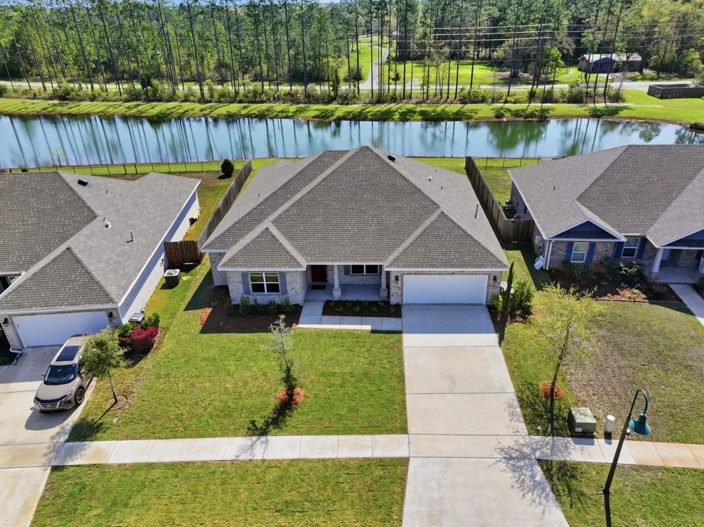 Unit for sale at 133 E Sky Way, Freeport, FL 32439