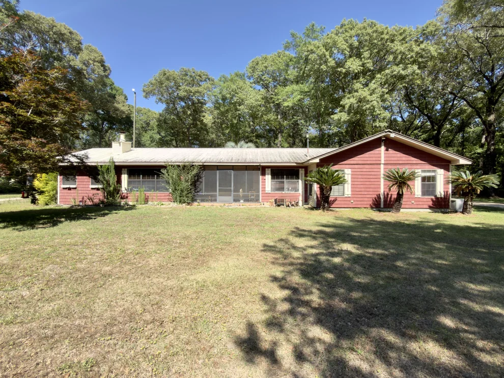 Unit for sale at 6455 Co Hwy 0605, DeFuniak Springs, FL 32433