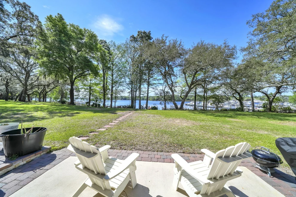 Unit for sale at 200 Regatta Drive, Niceville, FL 32578