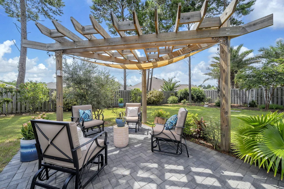 Unit for sale at 283 Sweet Tea Lane, Freeport, FL 32439