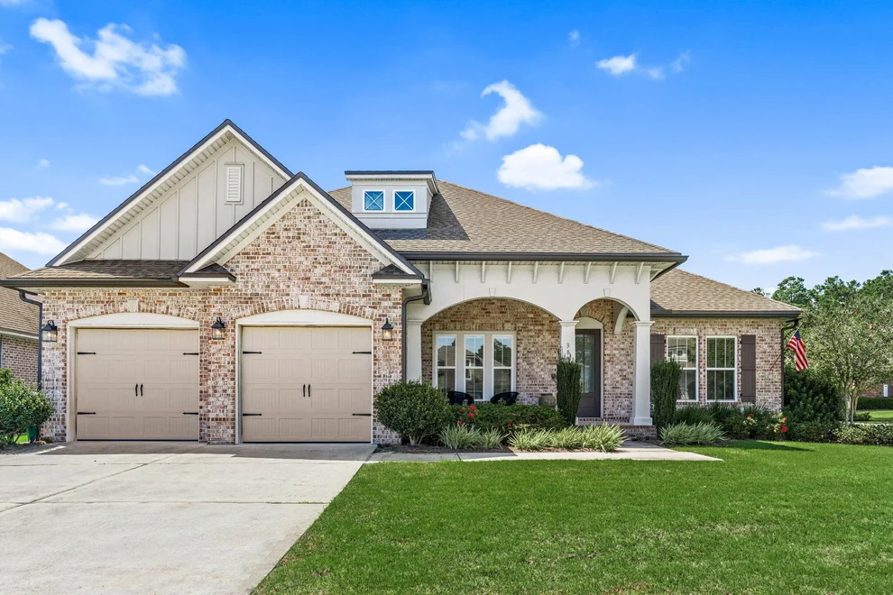 Unit for sale at 389 Meadow Lake Drive, Freeport, FL 32439