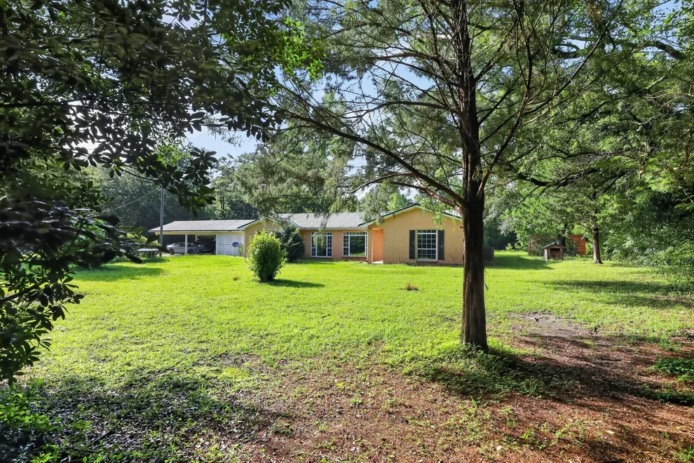 Unit for sale at 2586 Florida 173, Bonifay, FL 32425