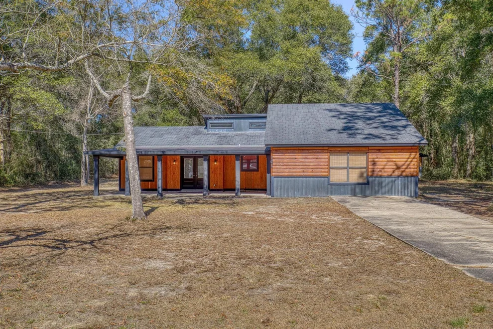 Unit for sale at 101 Thurston Place, Crestview, FL 32536