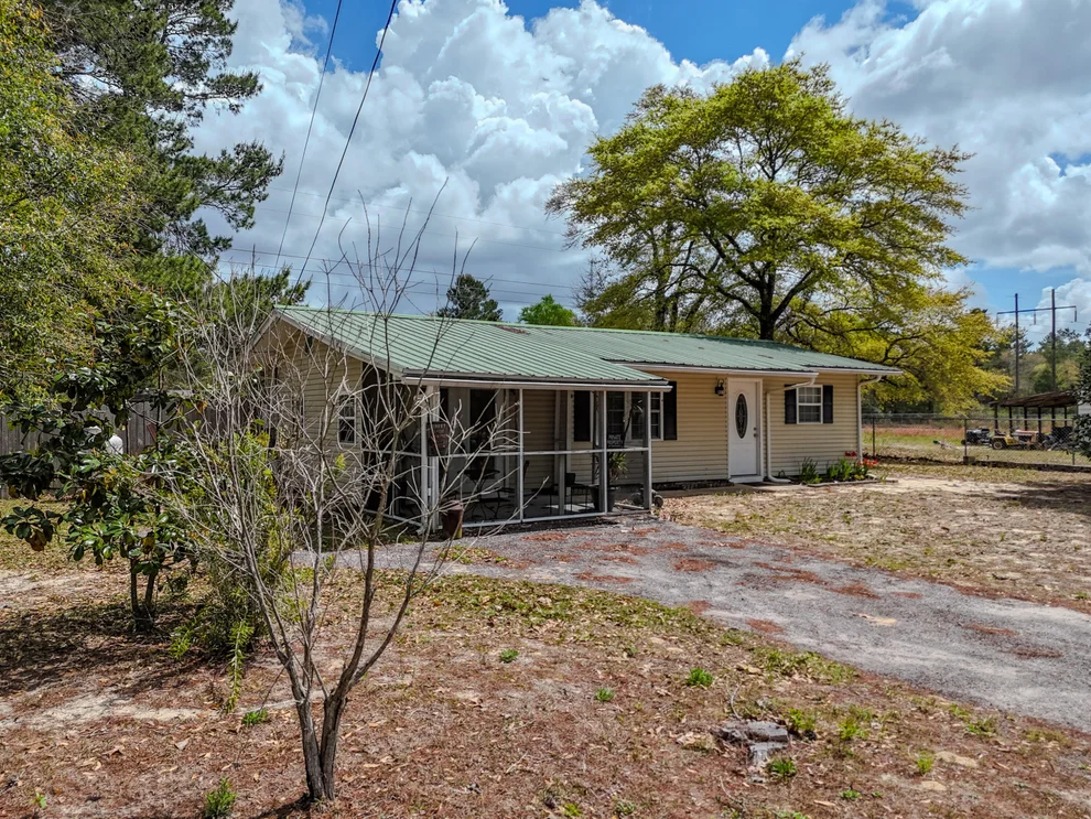 Unit for sale at 166 Blue Ridge Boulevard, DeFuniak Springs, FL 32433