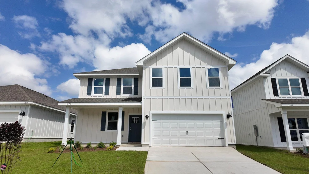 Unit for sale at 5876 Tripletail Drive, Milton, FL 32583