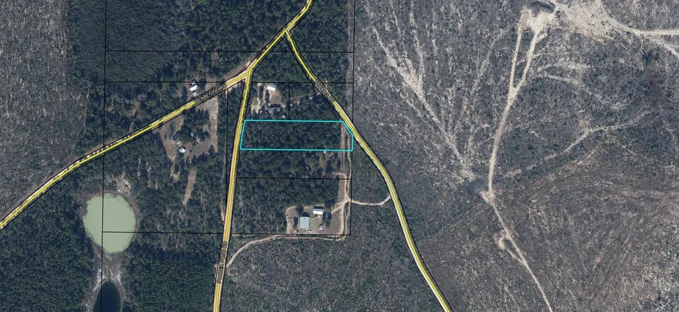 Unit for sale at 2 AC Porter Pond Road, Chipley, FL 32428