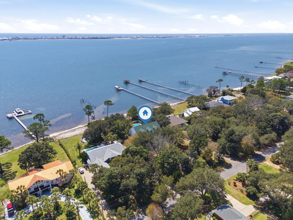 Unit for sale at 8127 Pompano Street, Navarre, FL 32566