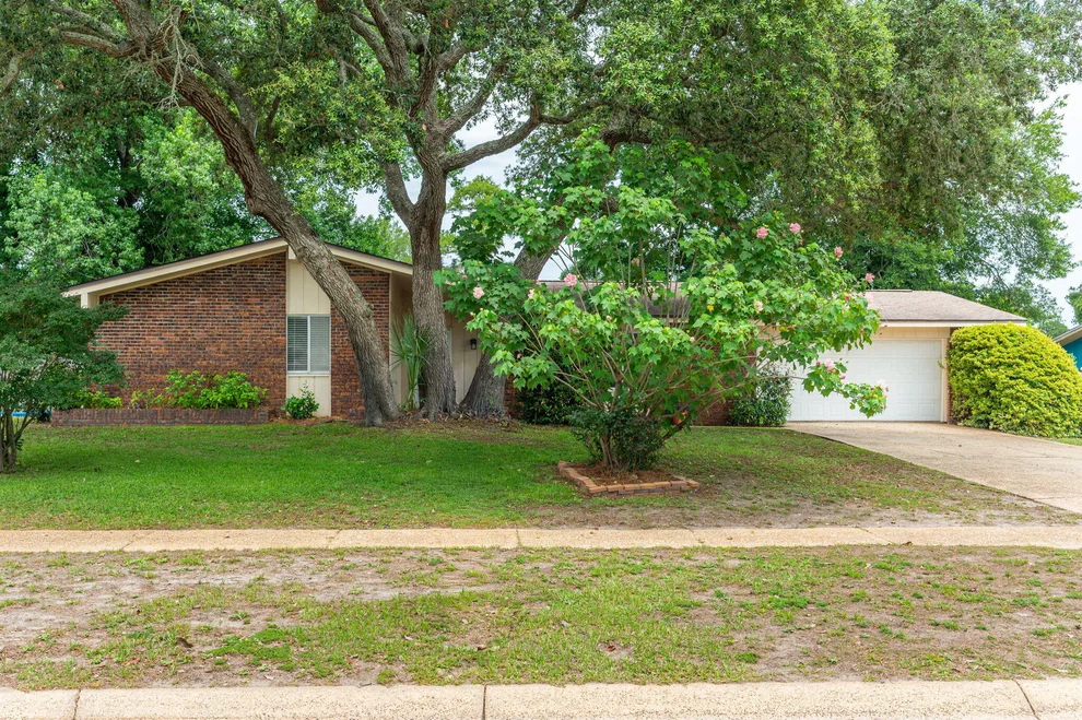 Unit for sale at 349 Marie Circle, Fort Walton Beach, FL 32548