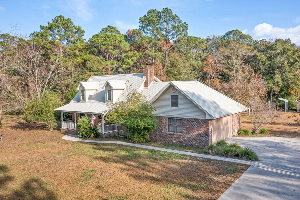 Unit for sale at 1453 Hwy 277, Chipley, FL 32428