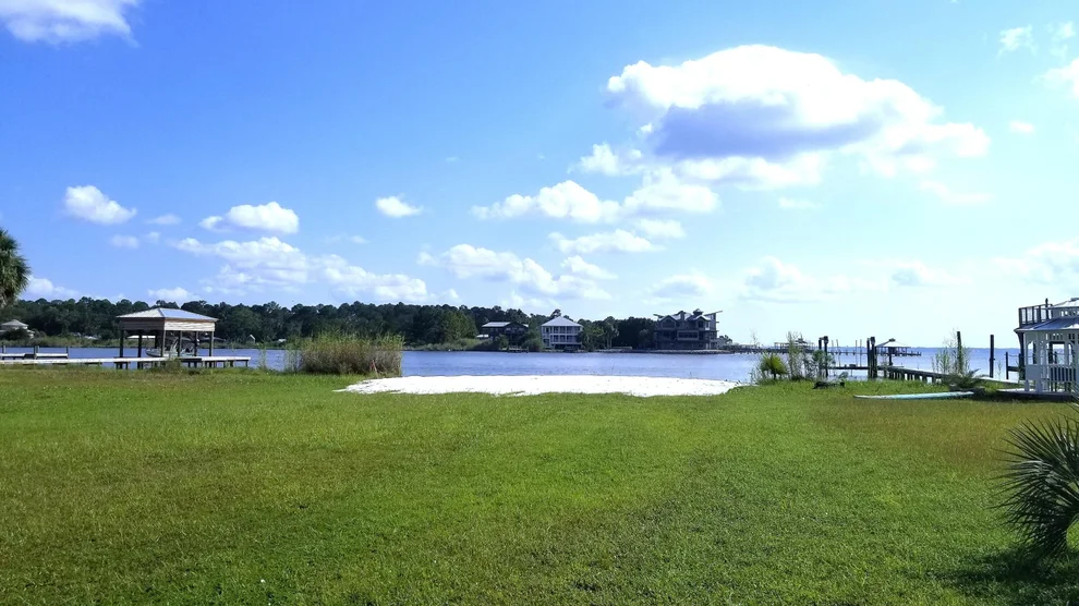 Unit for sale at 554 Beatrice Point Road, Freeport, FL 32439