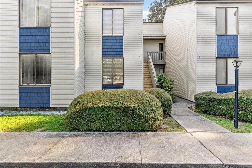Unit for sale at 124 SE Elm Avenue, Fort Walton Beach, FL 32548