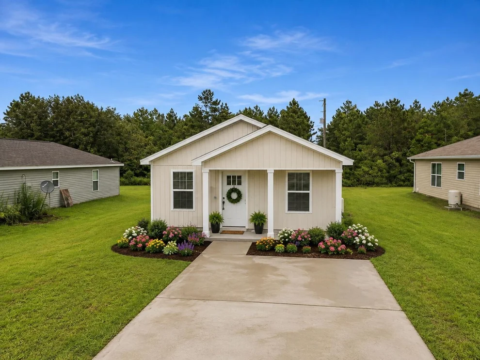 Unit for sale at 5425 Bayleaf Drive, Crestview, FL 32539