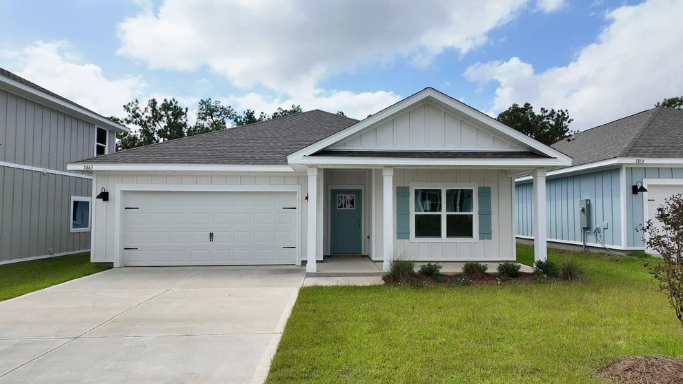 Unit for sale at 5863 Tripletail Drive, Milton, FL 32583