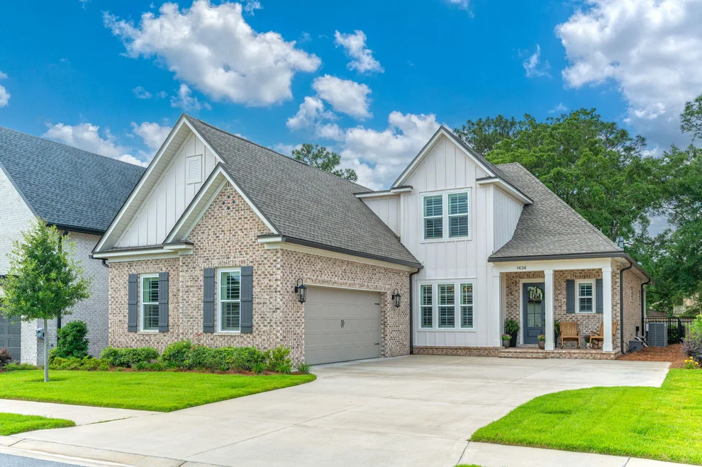 Unit for sale at 1434 Addie Drive, Niceville, FL 32578