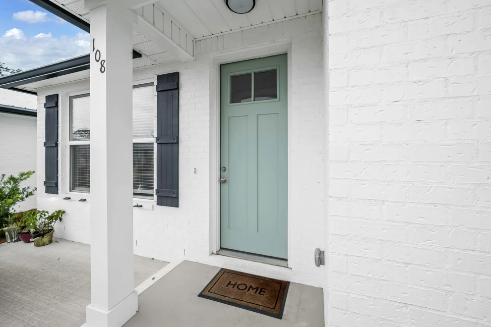 Unit for sale at 108 Penny Lane, Valparaiso, FL 32580