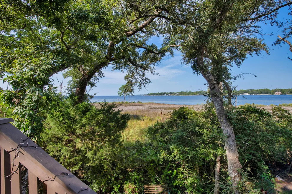 Unit for sale at 10 Marina Cove Drive, Niceville, FL 32578