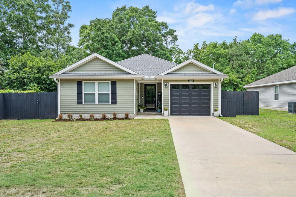 Unit for sale at 3172 Main Street, Crestview, FL 32539