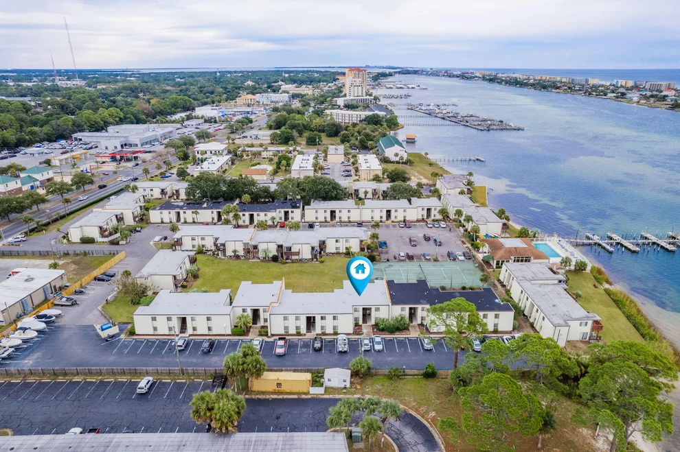 Unit for sale at 308 SW Miracle Strip Parkway, Fort Walton Beach, FL 32548