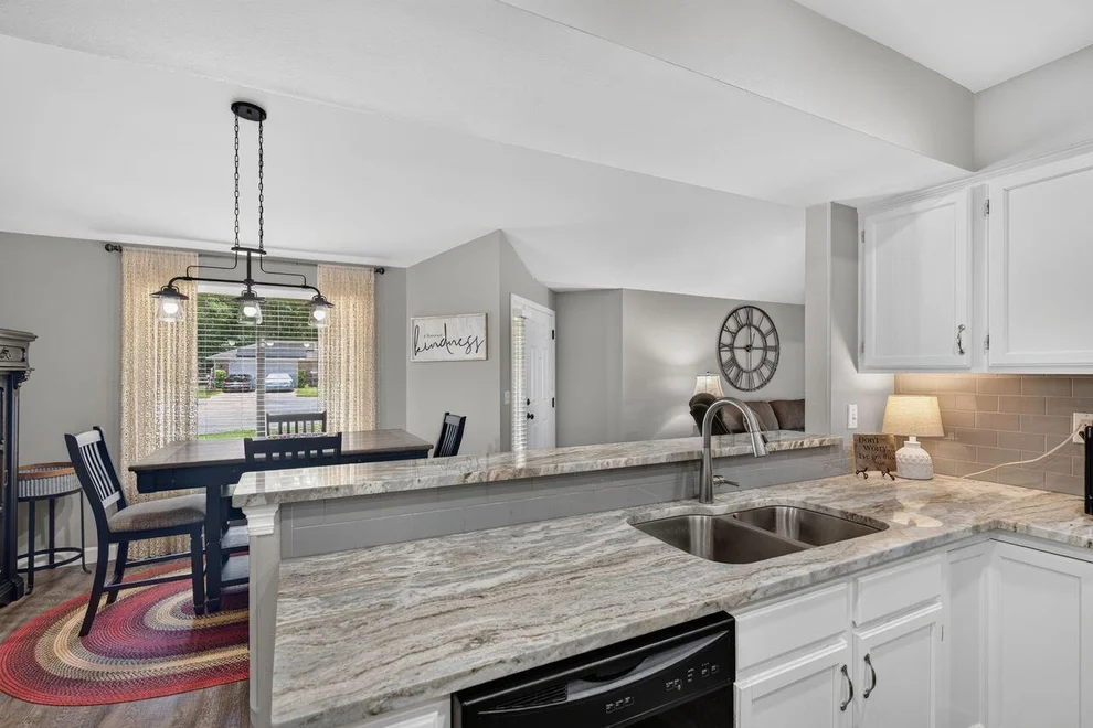 Unit for sale at 117 Poplar Place, Niceville, FL 32578