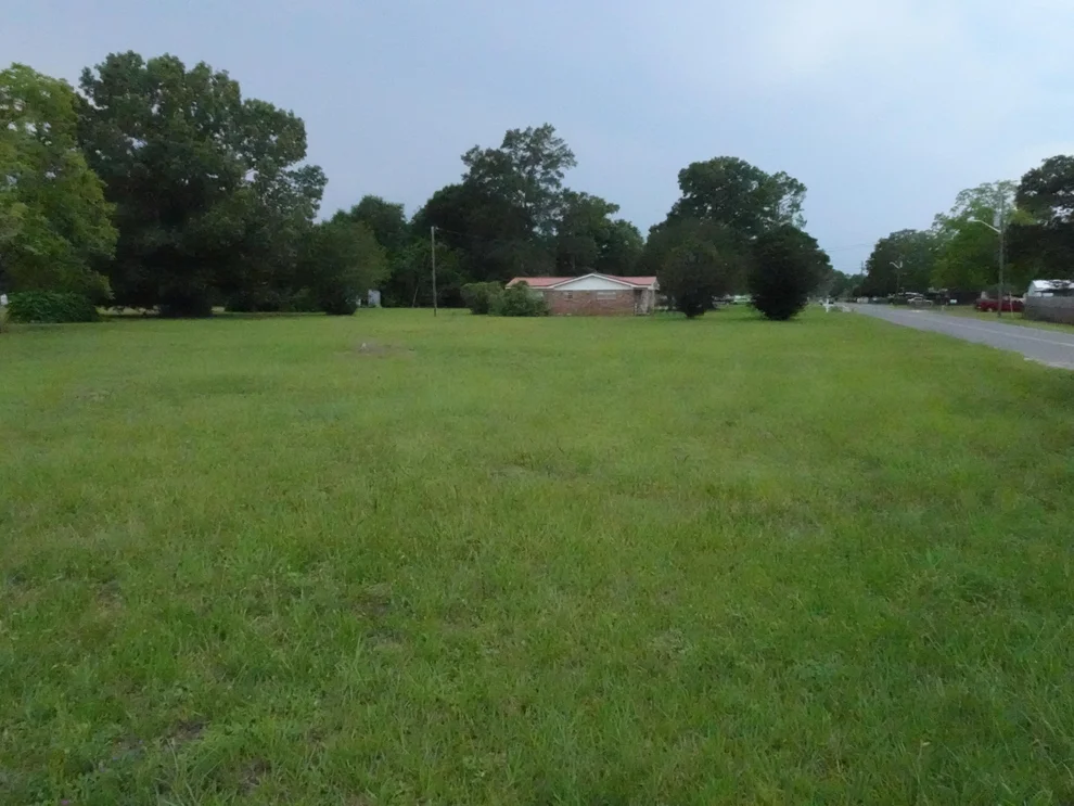Unit for sale at 22445 Us Highway 331, Laurel Hill, FL 32567
