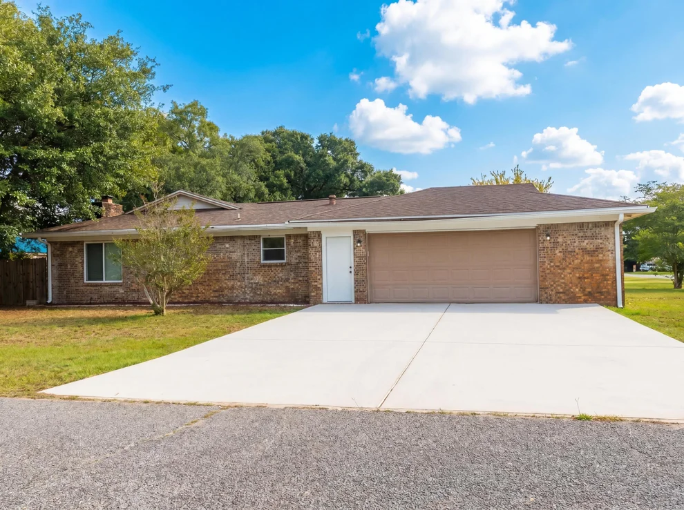 Unit for sale at 7746 Grundy St Street, Pensacola, FL 32507