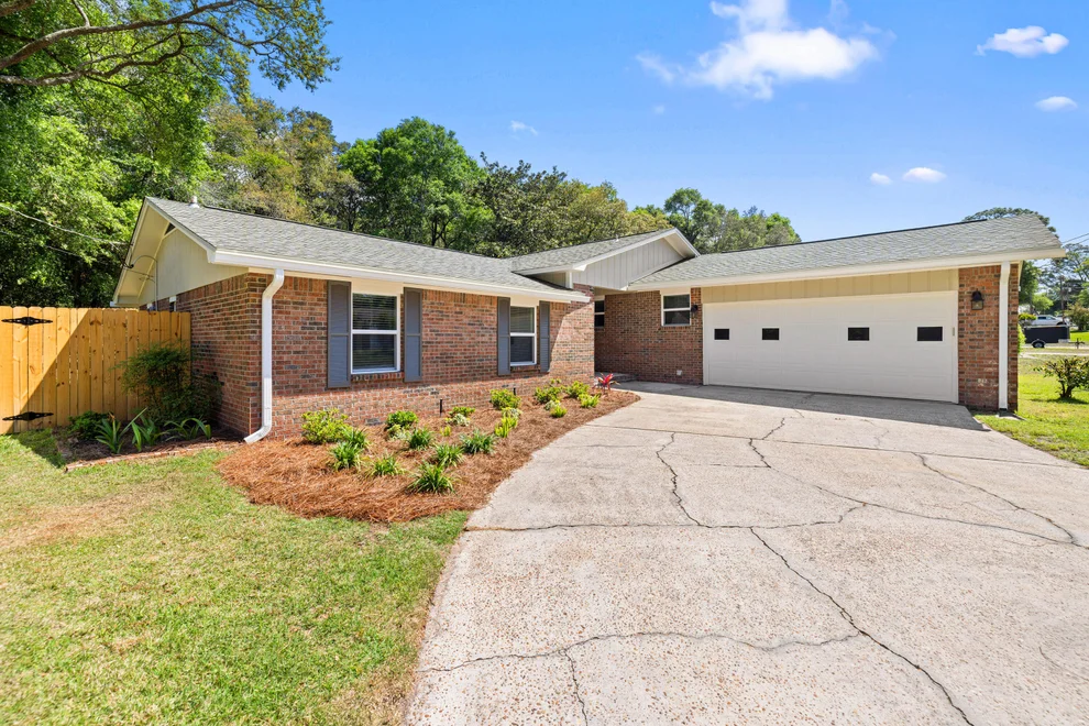 Unit for sale at 101 Dyer Street, Niceville, FL 32578