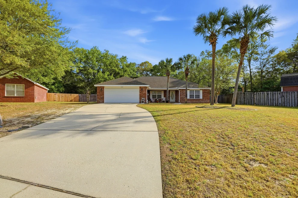 Unit for sale at 2182 Hagood Loop, Crestview, FL 32536