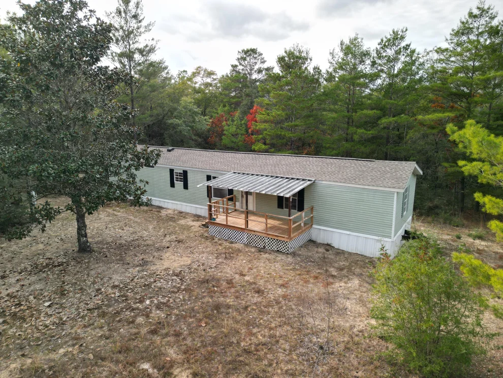 Unit for sale at 169 White Road, DeFuniak Springs, FL 32433