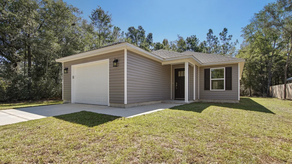 Unit for sale at 1249 Martin Road, DeFuniak Springs, FL 32433