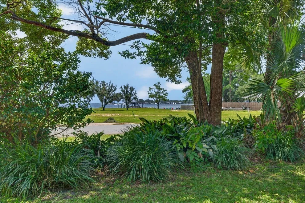 Unit for sale at 284 NE Beachview Drive, Fort Walton Beach, FL 32547