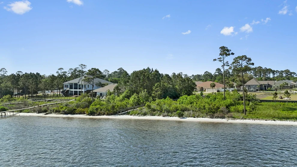 Unit for sale at 7475 Soundshore Drive, Navarre, FL 32566