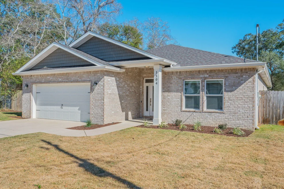 Unit for sale at 1504 W Ponderosa Road, Fort Walton Beach, FL 32547