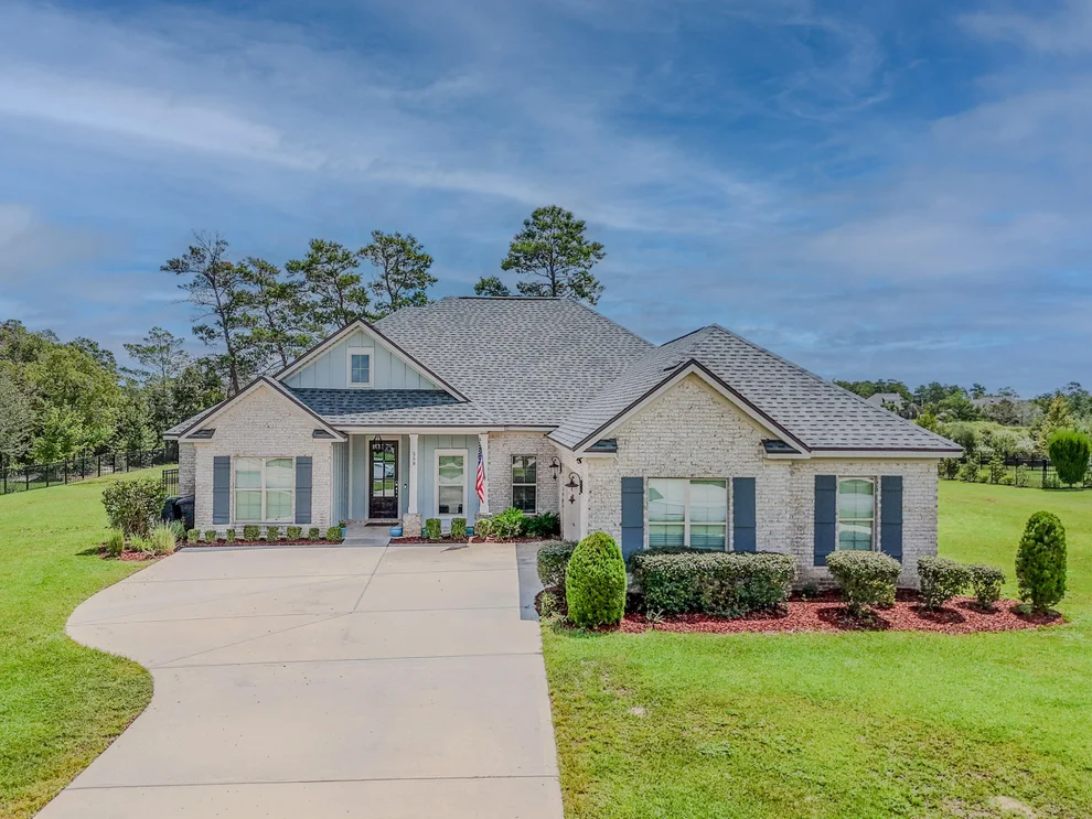 Unit for sale at 559 Coastal Breeze Drive, Freeport, FL 32439