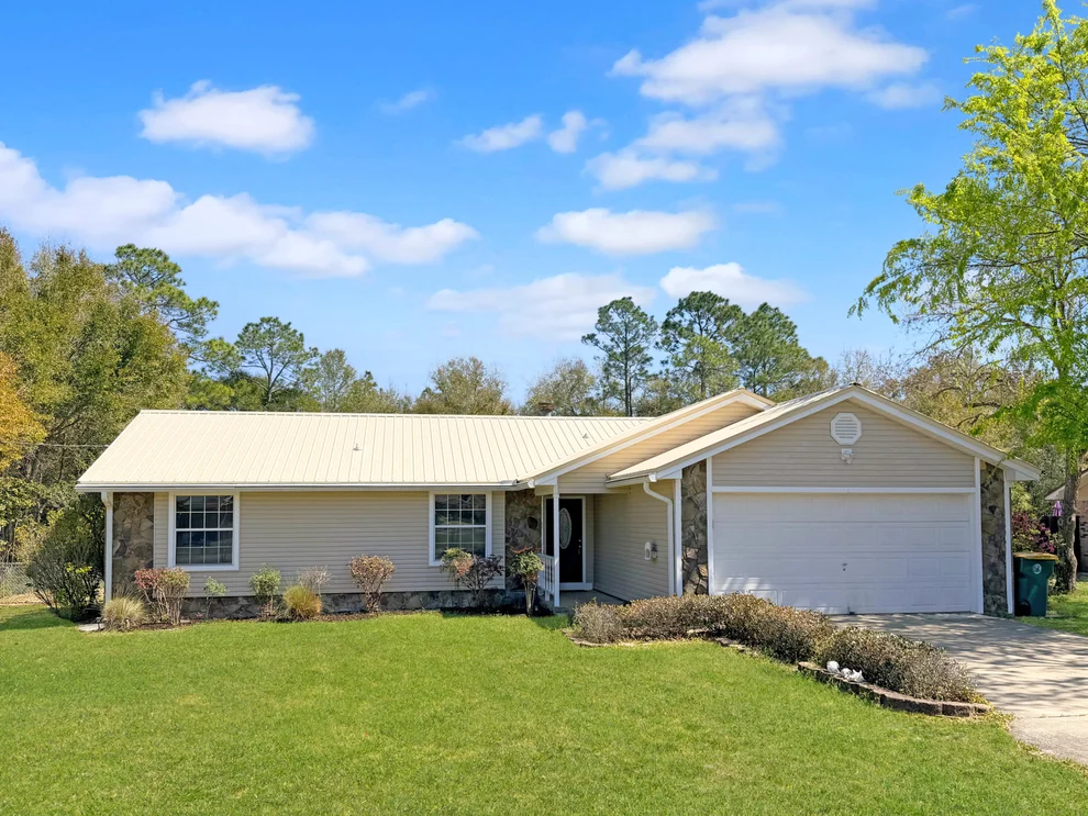 Unit for sale at 5555 Galaxy Drive, Crestview, FL 32539
