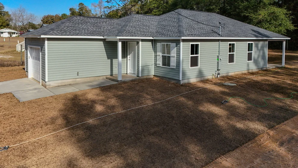 Unit for sale at 135 Loftin Street, DeFuniak Springs, FL 32435