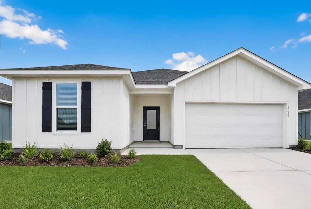 Unit for sale at 48 Free Point Circle, Freeport, FL 32439