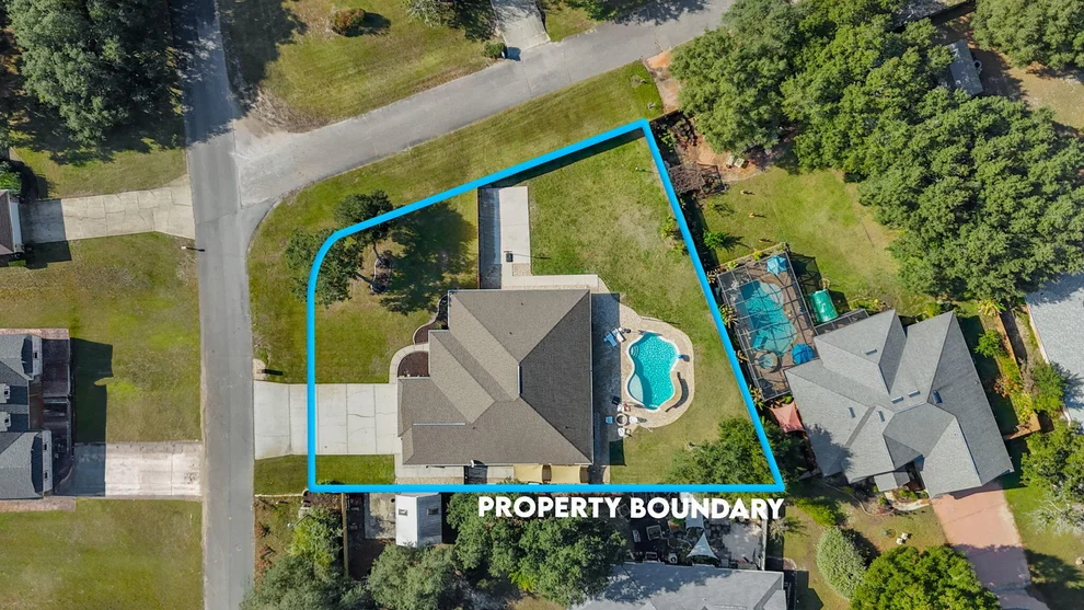 Unit for sale at 2365 Crescent Road, Navarre, FL 32566