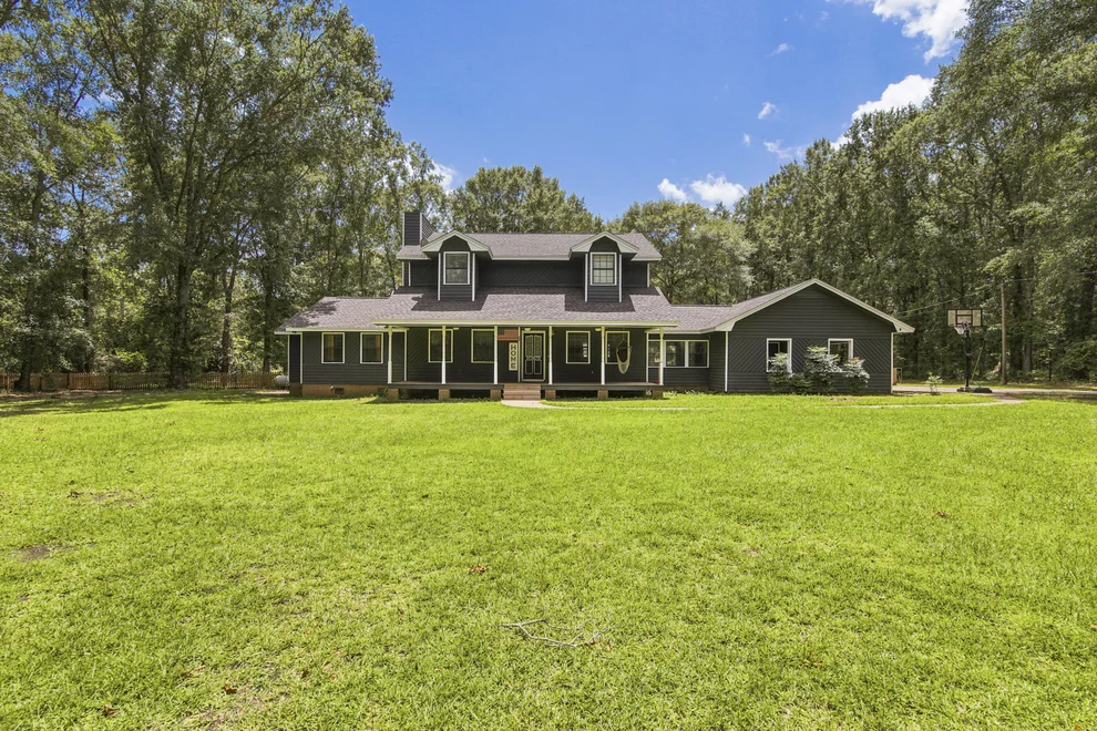 Unit for sale at 26240 5TH AVE Avenue, Florala, AL 36442