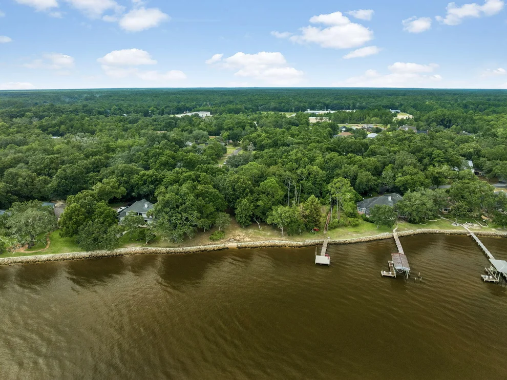 Unit for sale at 9 & 10 Cedar Beach Cove, Freeport, FL 32439