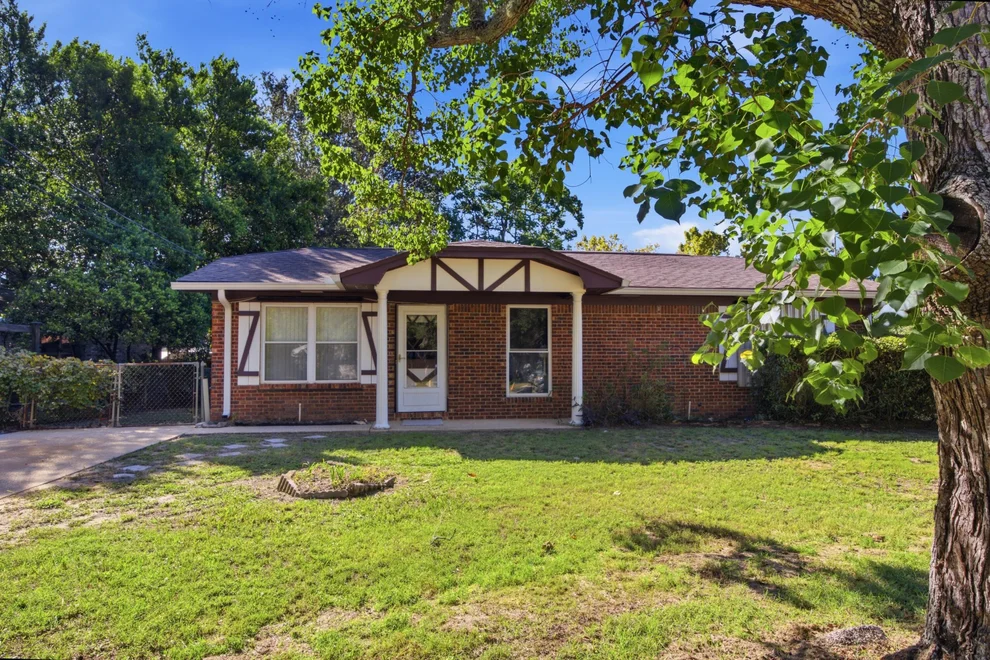 Unit for sale at 3213 Clemson Road, Gulf Breeze, FL 32563