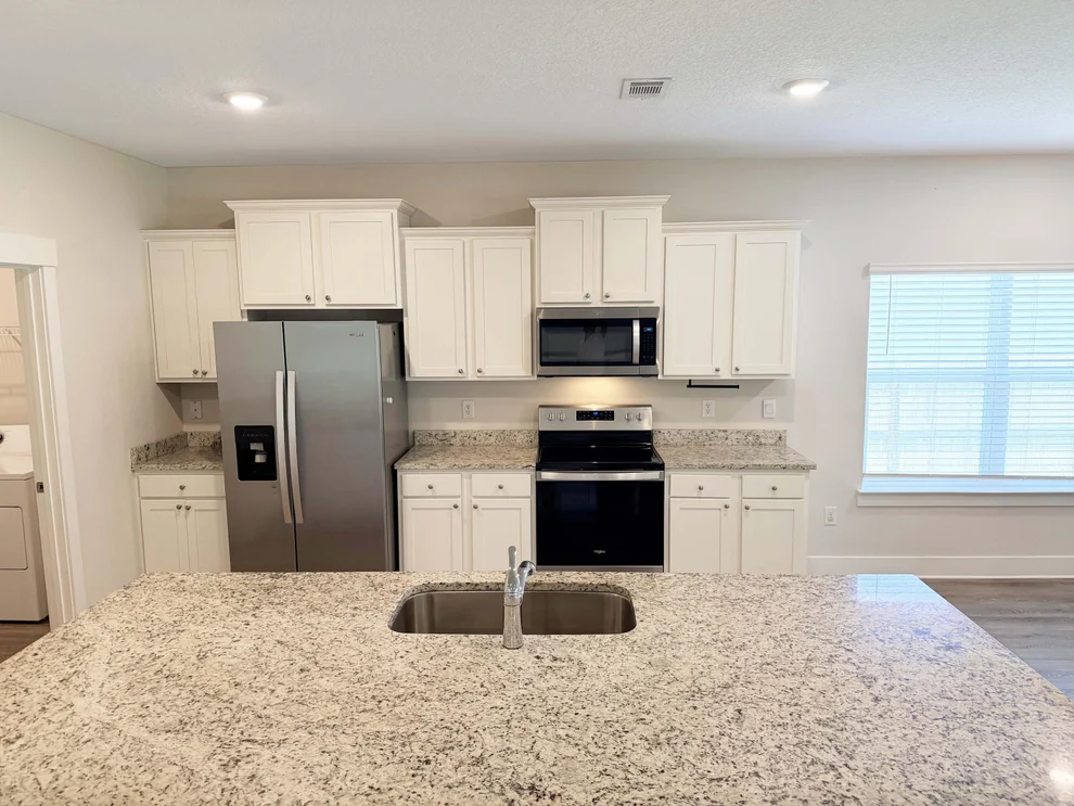 Unit for sale at 2456 Dakota Way, Crestview, FL 32536