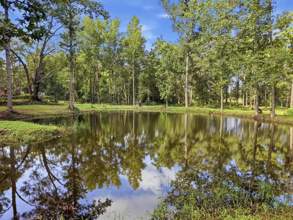 Unit for sale at 57 Peach Tree Street, Laurel Hill, FL 32567